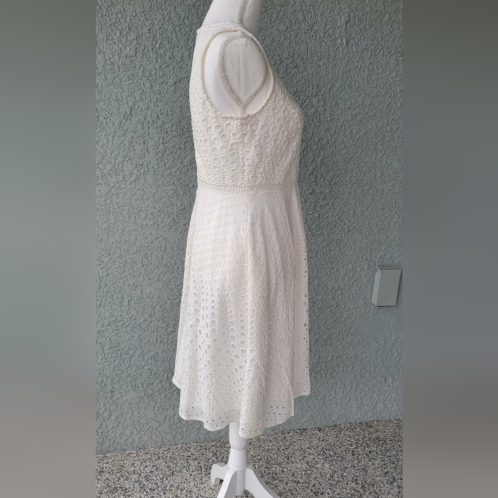 Julia Jordan White Eyelet Dress Sleeveless Fit & Flare Women’s Size 6 - Picture 5 of 10